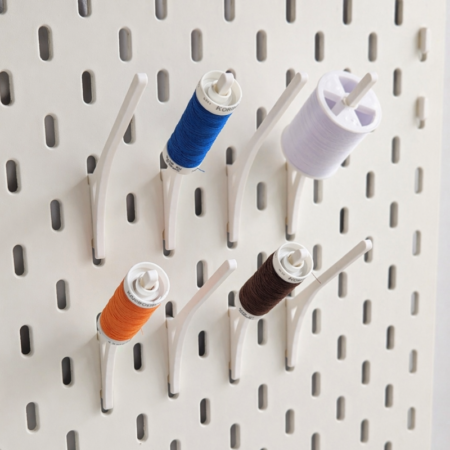 Thread Holders for IKEA Skadis Pegboard